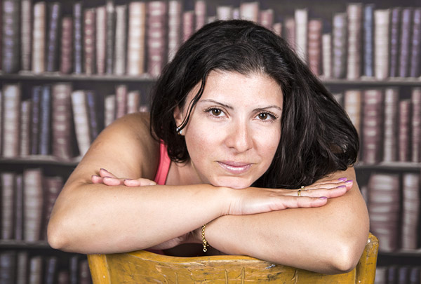 ���� ���