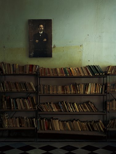 ���� �����������