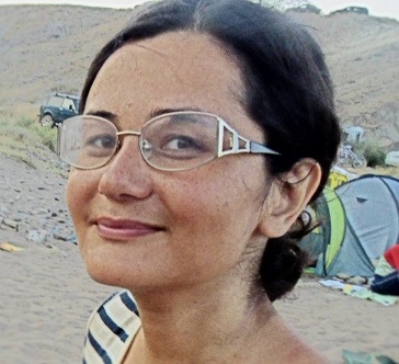 ���� � ���