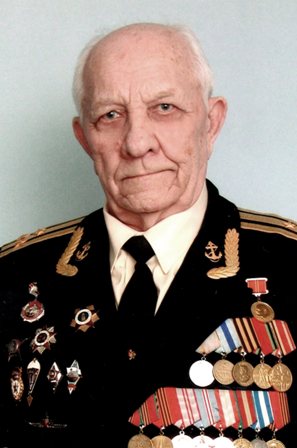 Василий Аксёнов