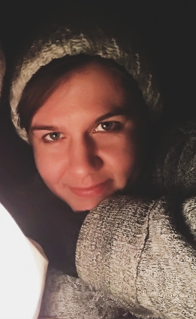 �������