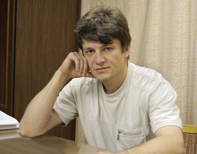 ����� ���