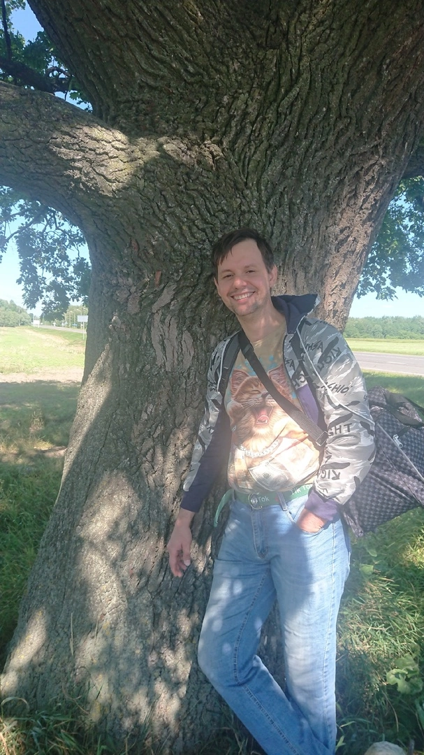 �������