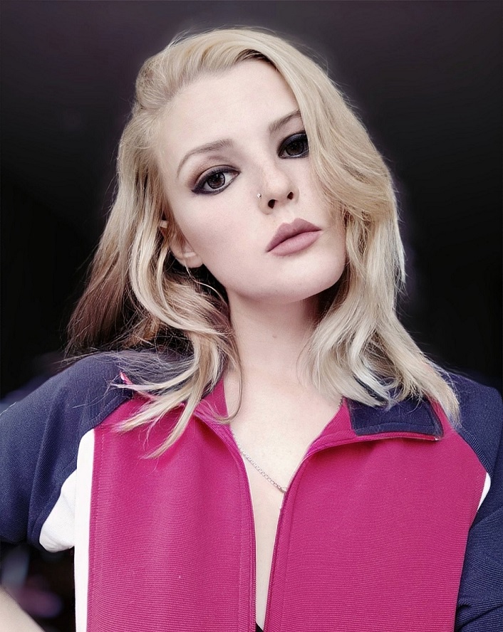 ���� ����