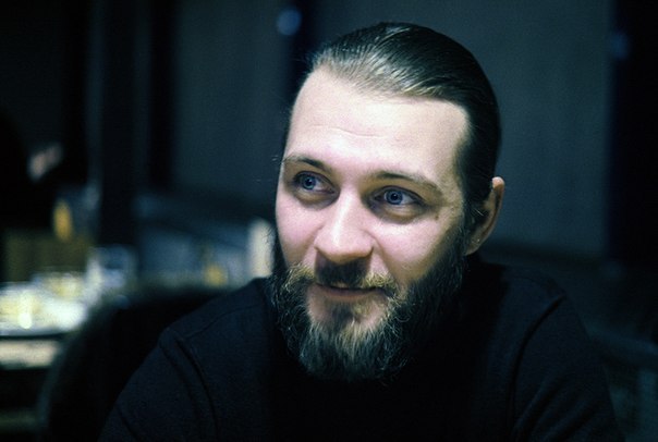 Андрей Семизаров