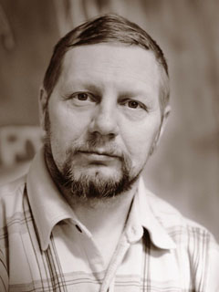 ����� ����