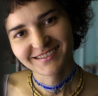 Енаки Анжела