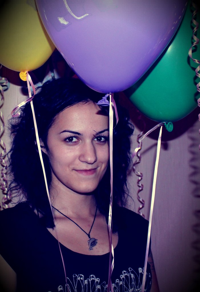 ���� ����