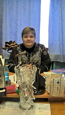 ����� ���