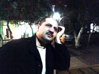 ����� ����