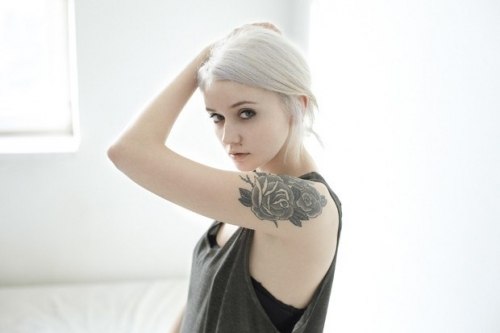 ���� ���