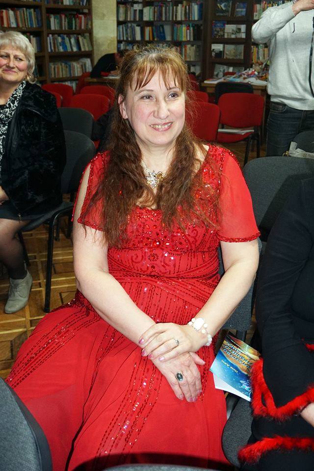 ���� ����