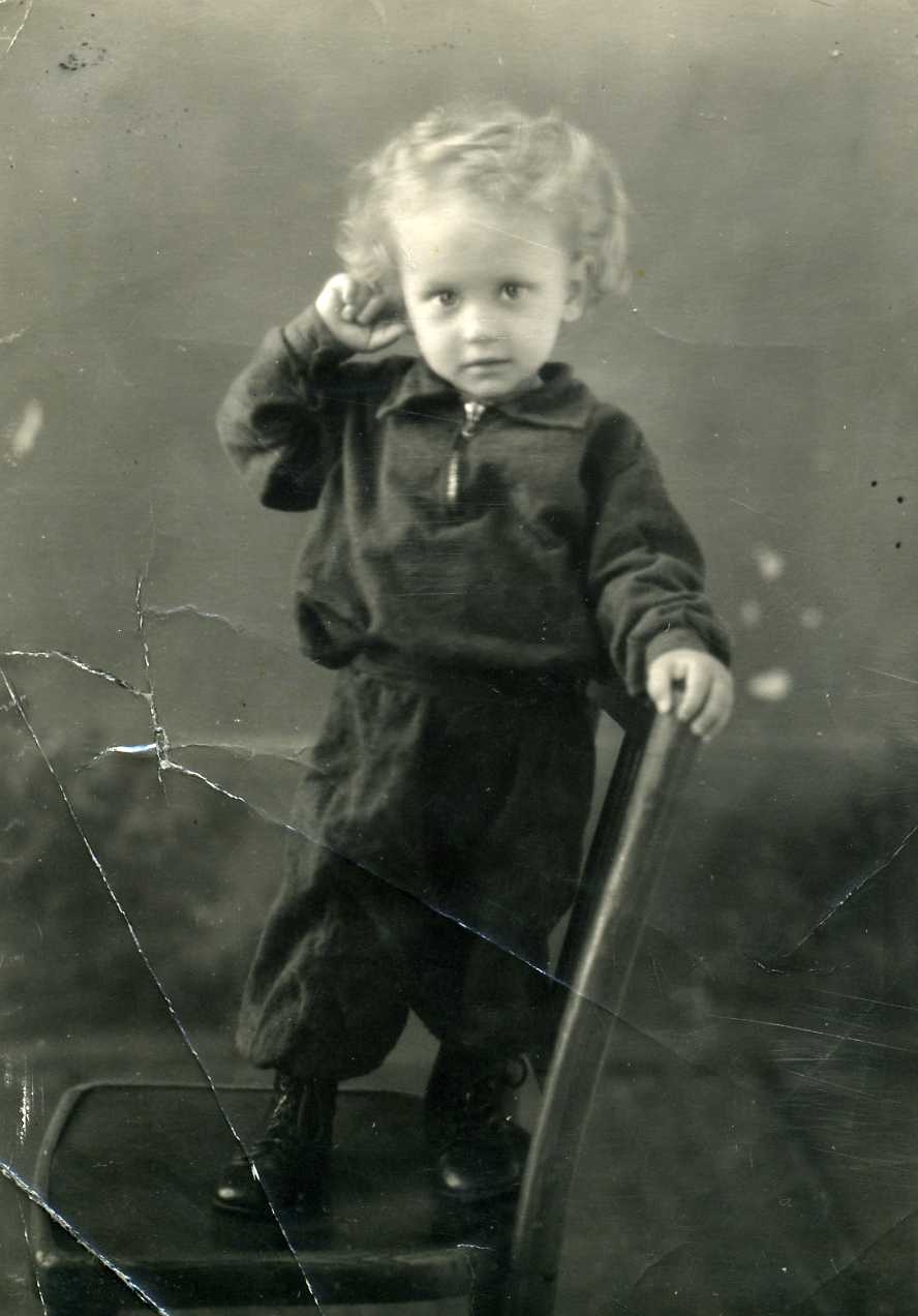 Александр Кадомцев