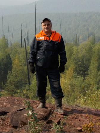 ����� ���