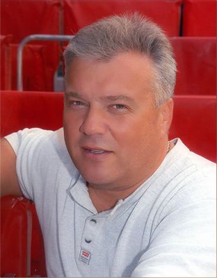 Александр Велье