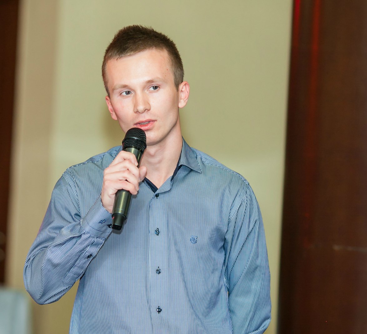 ����� ���