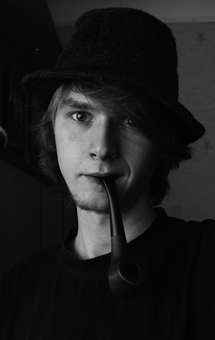 Леон Филини