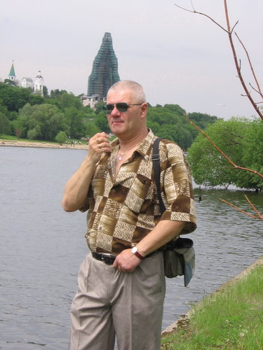 ����� �������� ������������