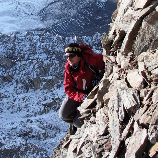 ������� ���