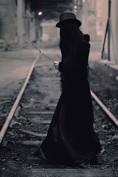 �������