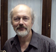 ����� ����