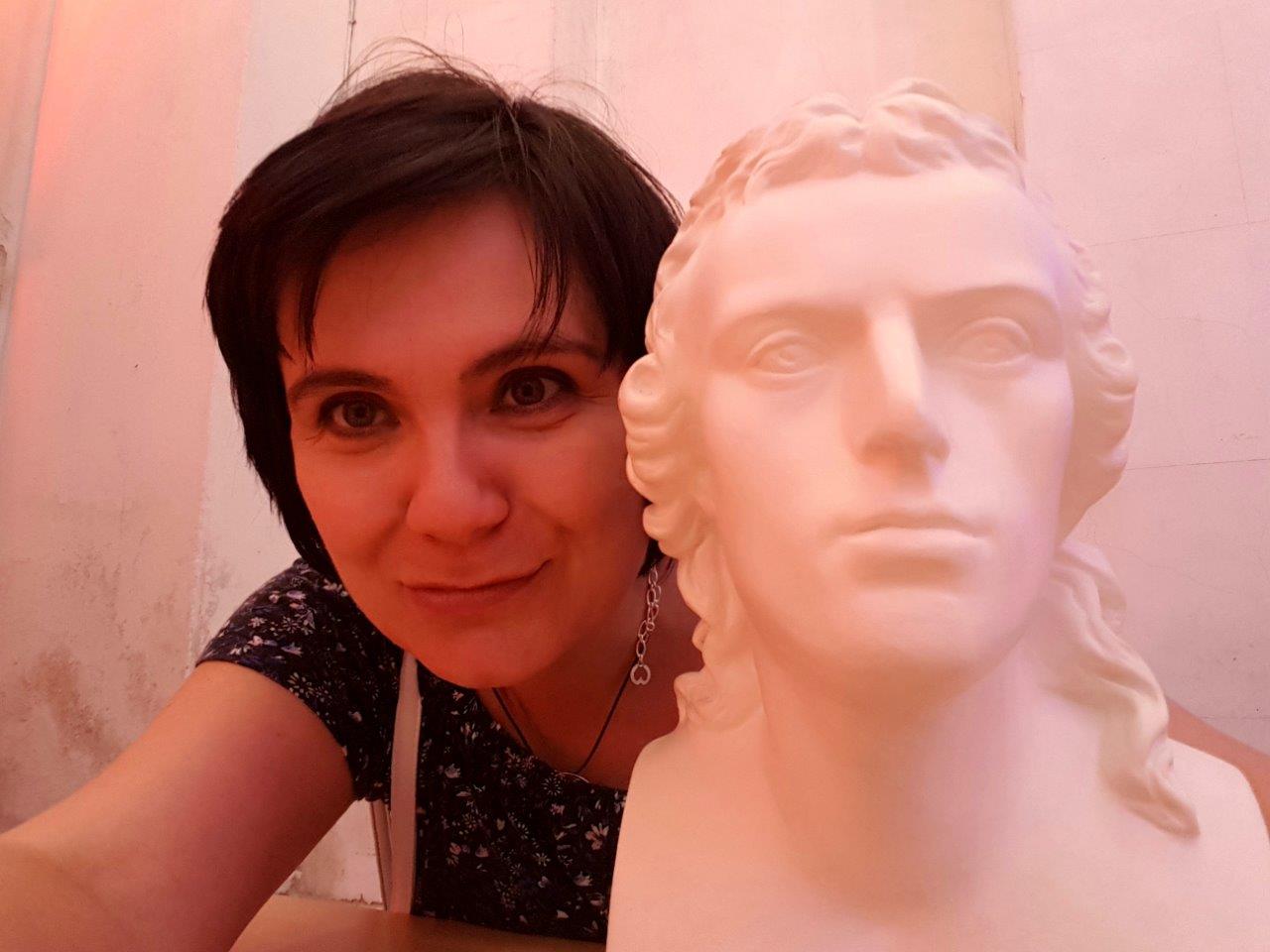 ������� ����