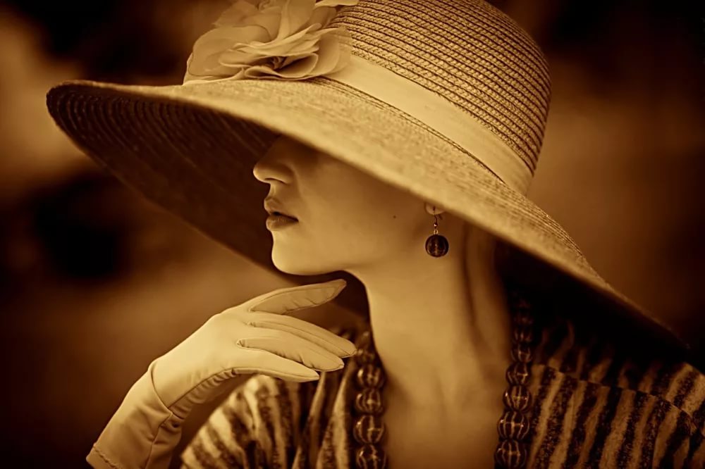 ��������-�����