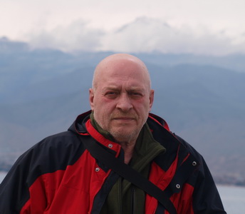 Сергей Бажутин