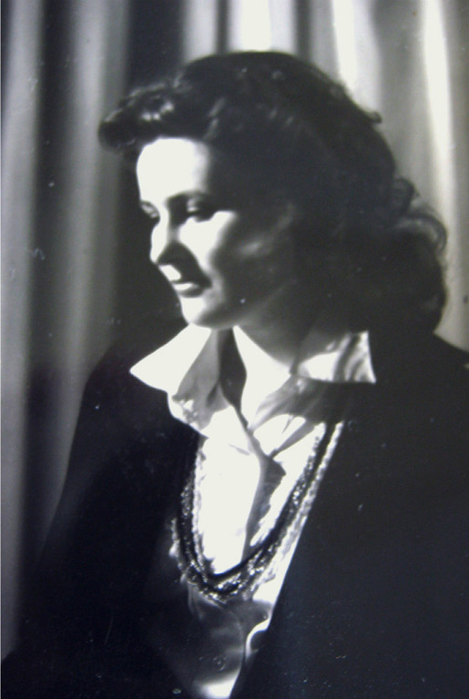 �������-�����