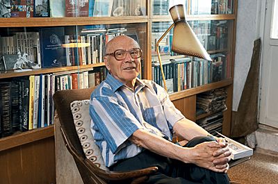 ����� ��������-����