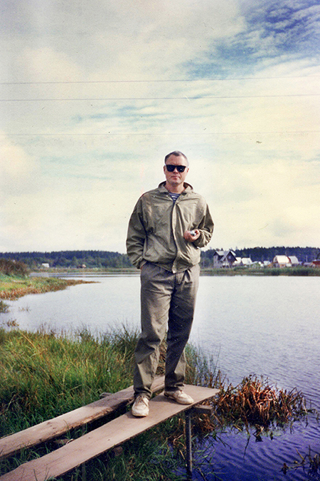 Юрий Тихвинский