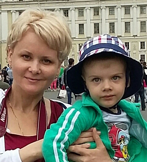 Елена Нихотина