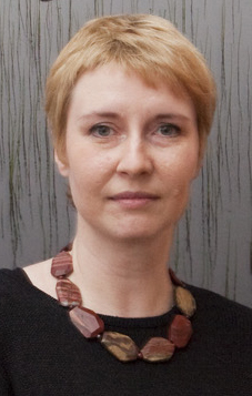 Лена Иванова