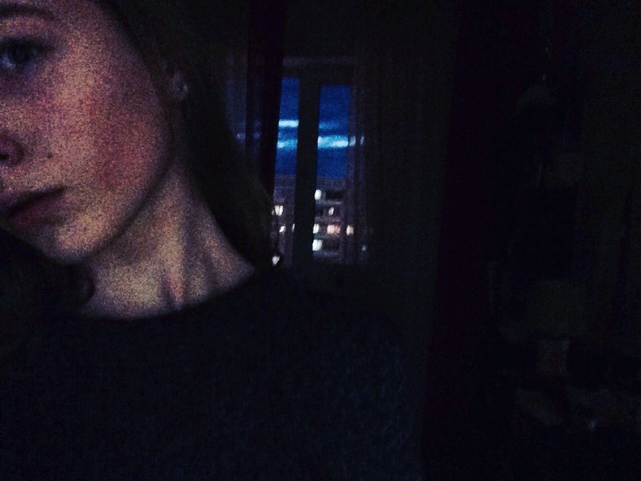 ����� ���