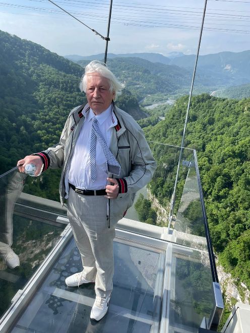 ����� ������