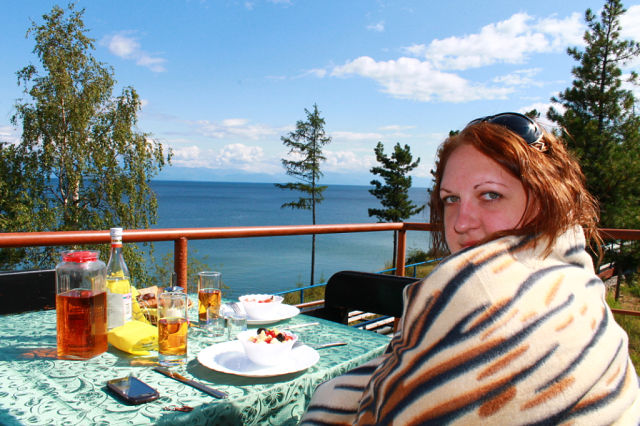 Юля Светланова