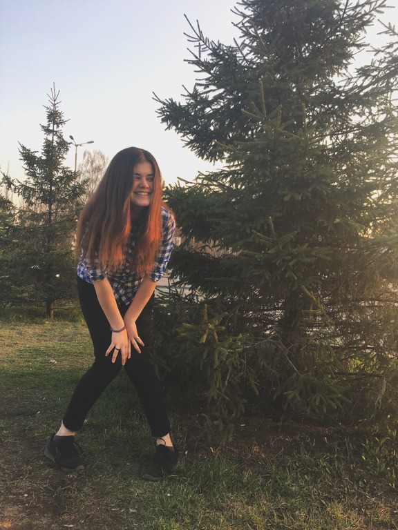 ������ ��