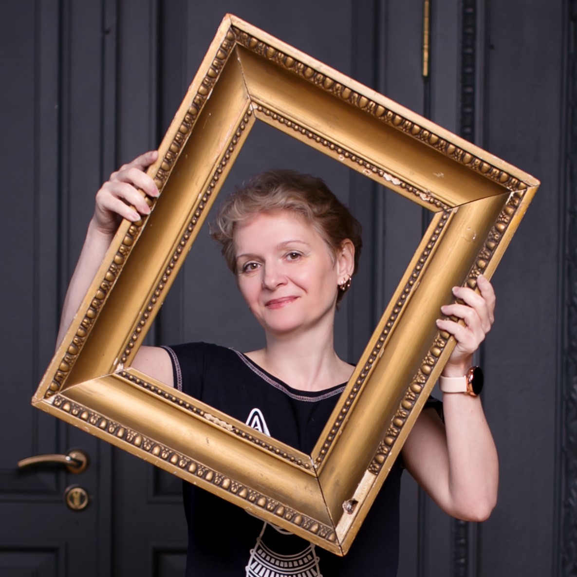 ����� ���