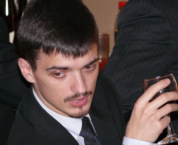 ���� �����������