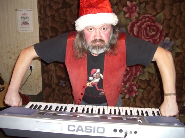 ����� ����