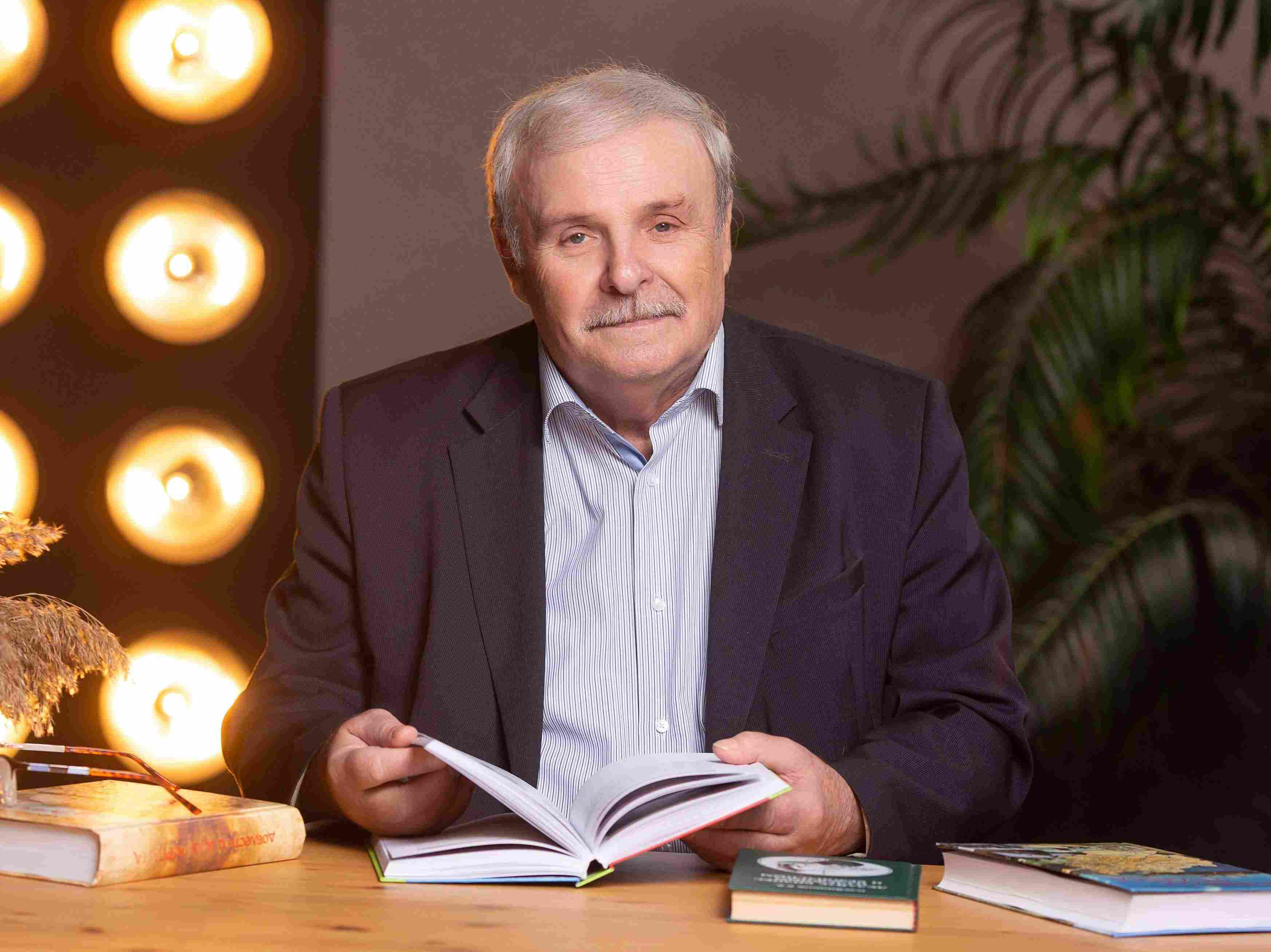 Валентин Олейников 2