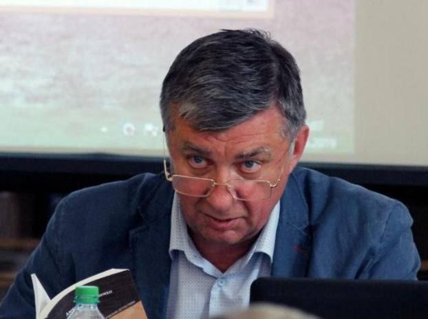 Александр Владимирович Карпенко