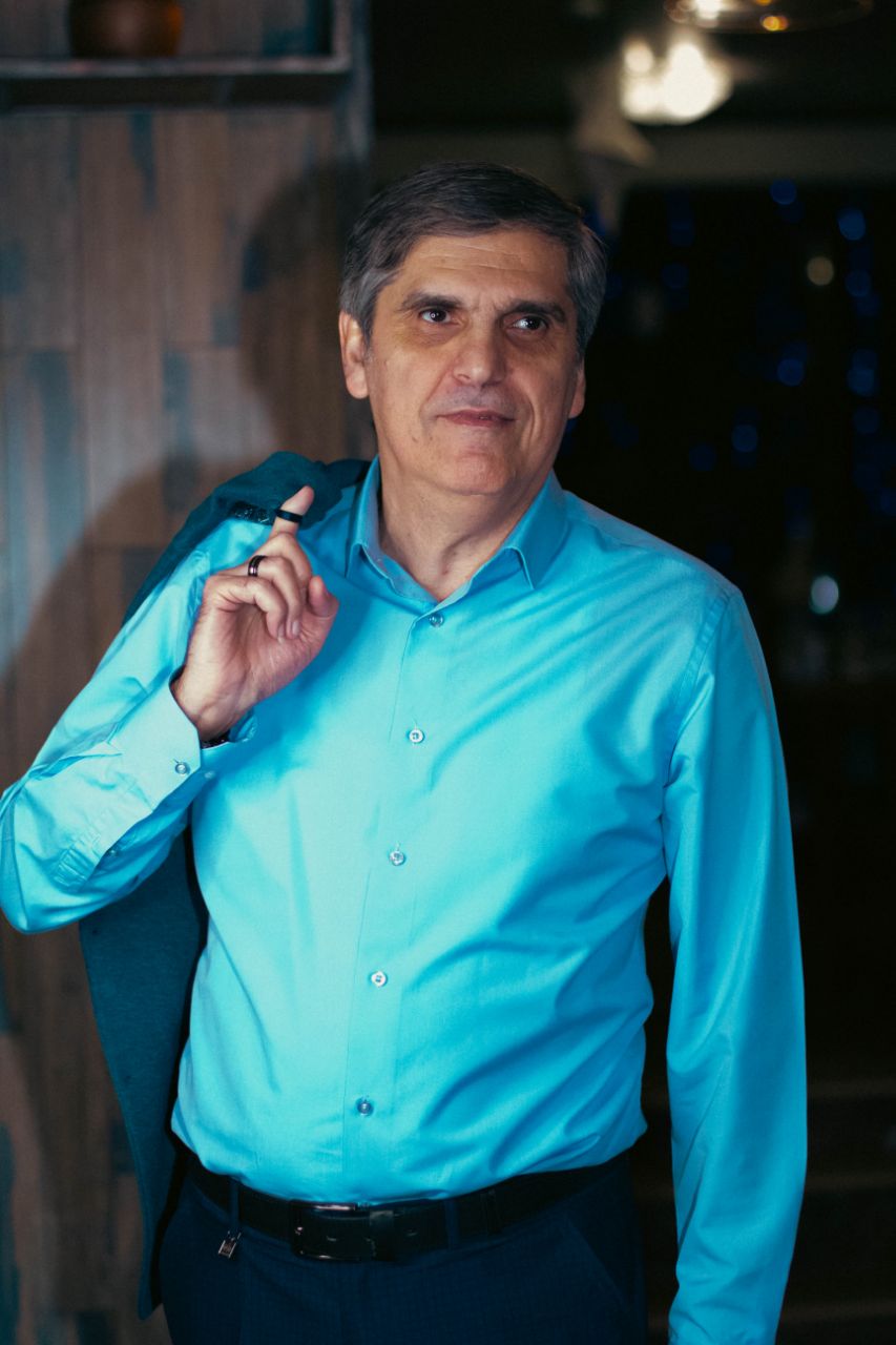 Левон Мартиросов