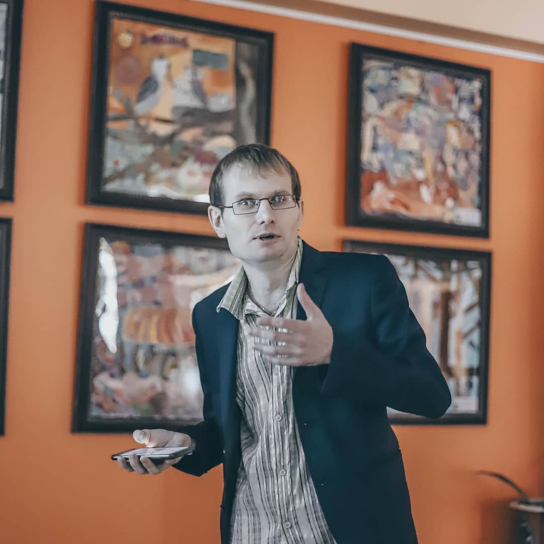 ������ ������