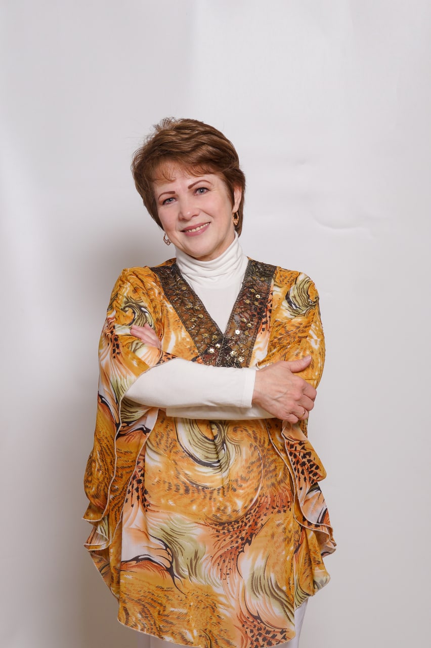 Лариса Ратич