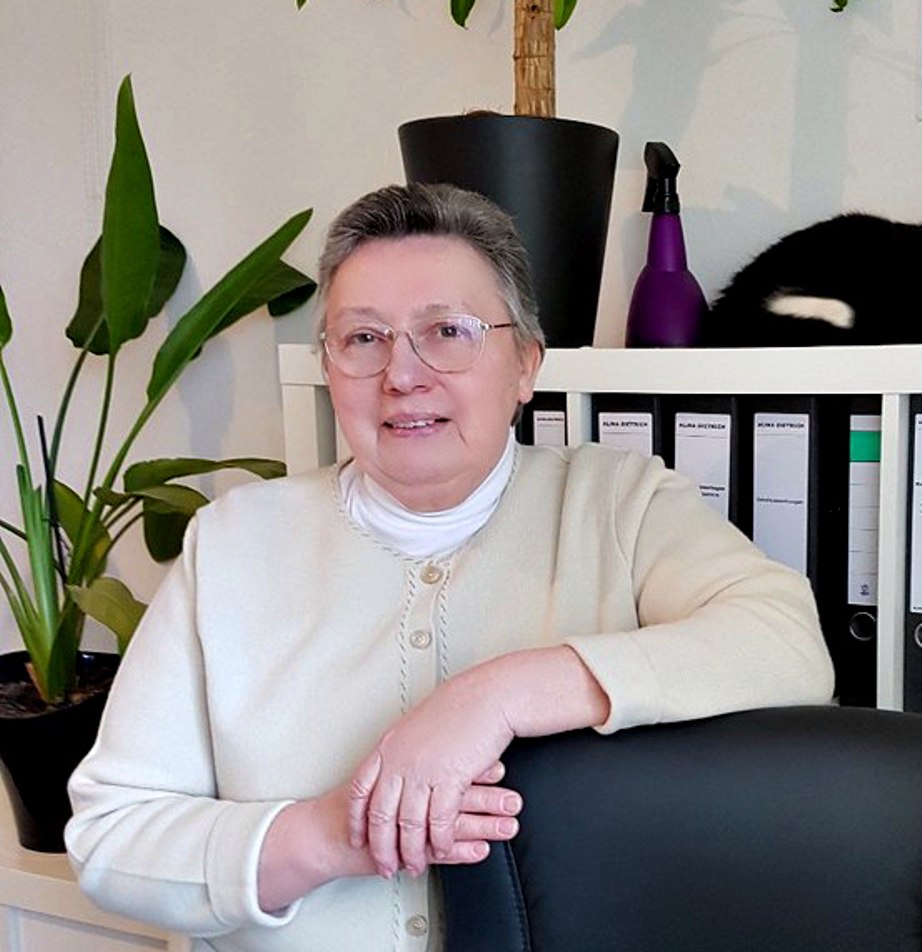 ������ ������