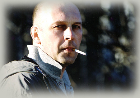 �.��������