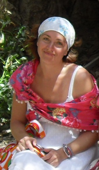 �������