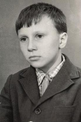 Евгений Лишний