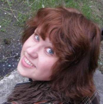 ����� ����